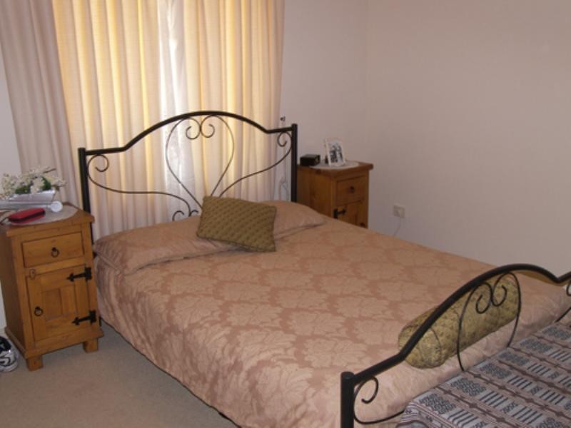 4 Strathaird Boulevard, Smithfield SA 5114