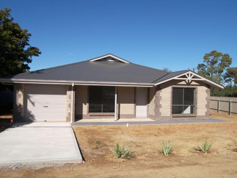 17 Barry Street, Hamley Bridge SA 5401