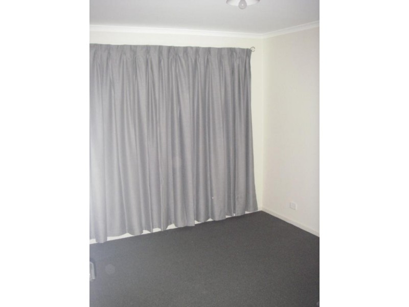 96 Lakeside Drive, Andrews Farm SA 5114