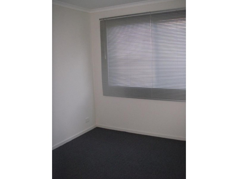 96 Lakeside Drive, Andrews Farm SA 5114