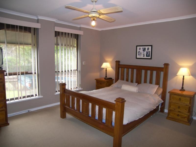 48 Sunnyside Drive, Evanston Park SA 5116