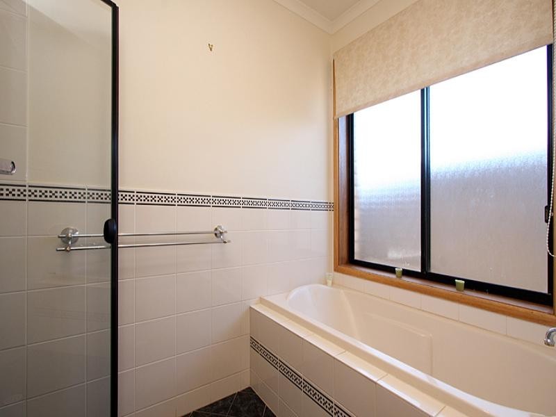 5 Witt Way, Evanston Park SA 5116