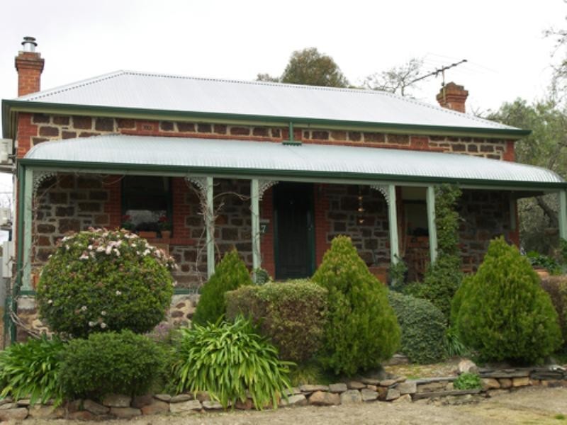 7 Little Eva Street, Williamstown SA 5351