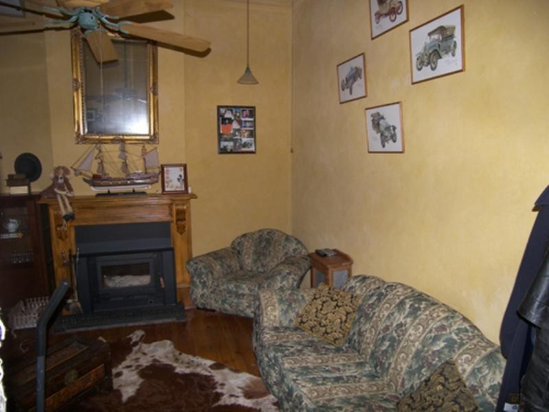 7 Little Eva Street, Williamstown SA 5351