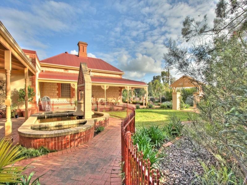 23 Main North Road, Willaston SA 5118