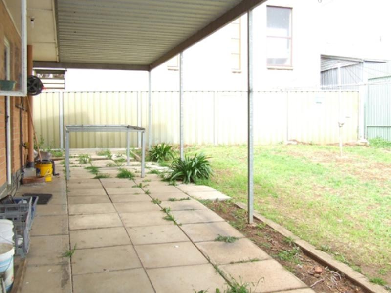 19 Parslow Road, Para Hills SA 5096