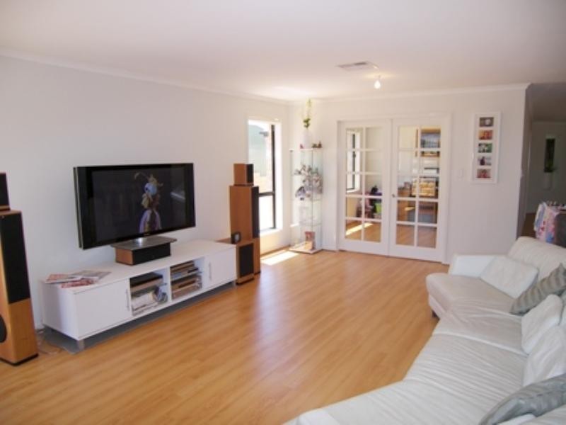 30 Lorikeet Grove, Hewett SA 5118