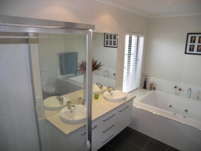 30 Lorikeet Grove, Hewett SA 5118