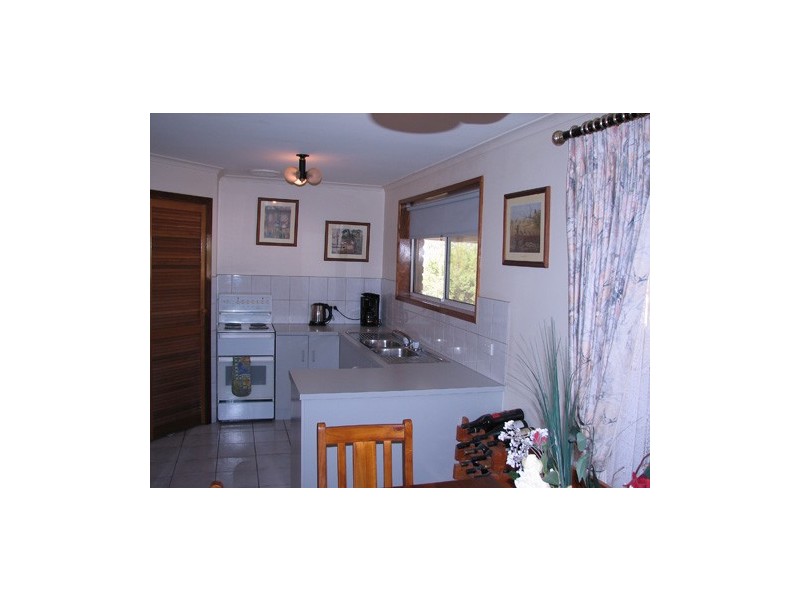 17 Glynn Street, Riverton SA 5412