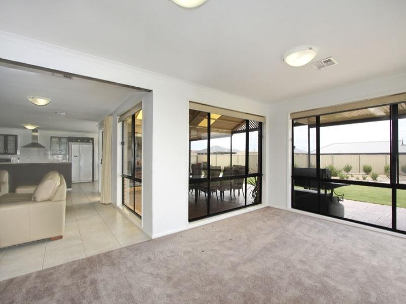 11 Gravity Grove, Munno Para West SA 5115