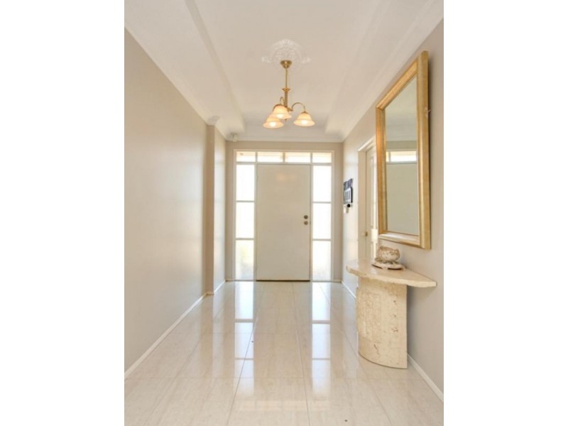 39 Trinity Drive, Evanston Park SA 5116