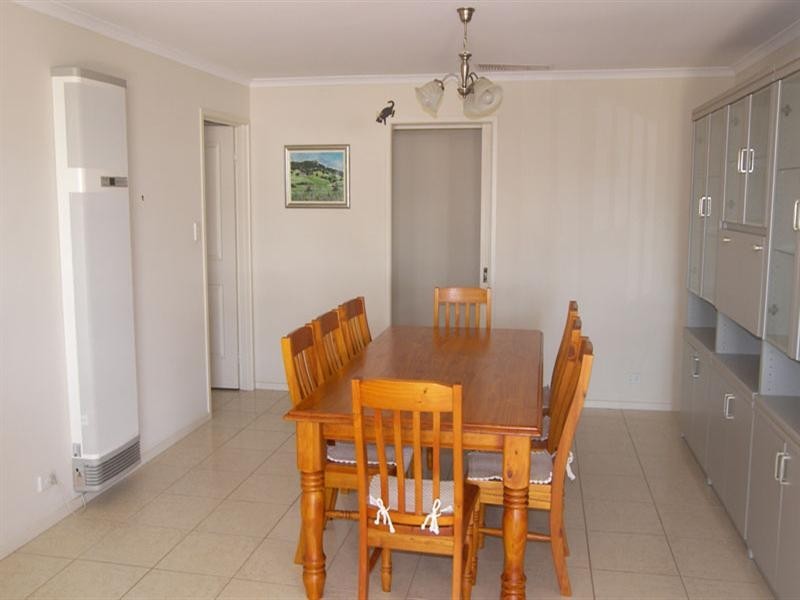 11 Bagot Court, Evanston Park SA 5116