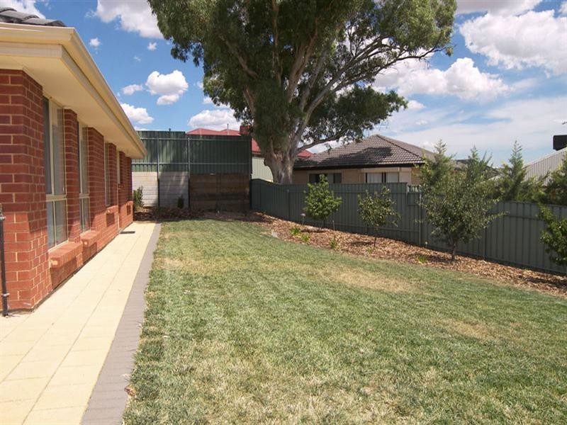 11 Bagot Court, Evanston Park SA 5116