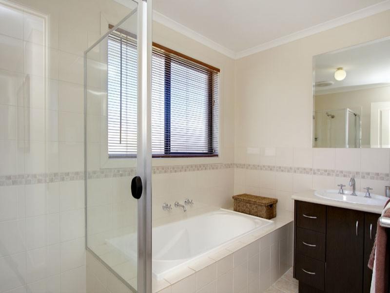 2 Waterhouse Circuit (located off McGonigal Dve), Willaston SA 5118