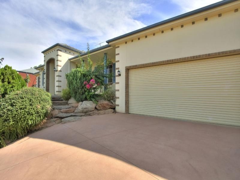 22-24 Trenoweth Close, Greenwith SA 5125