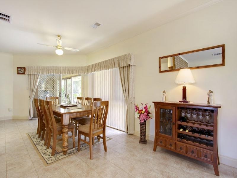 22-24 Trenoweth Close, Greenwith SA 5125