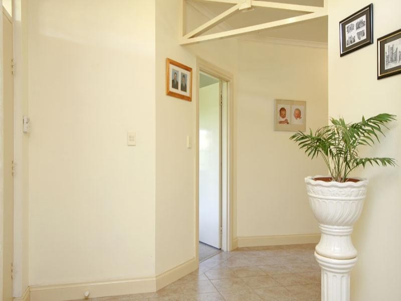 22-24 Trenoweth Close, Greenwith SA 5125