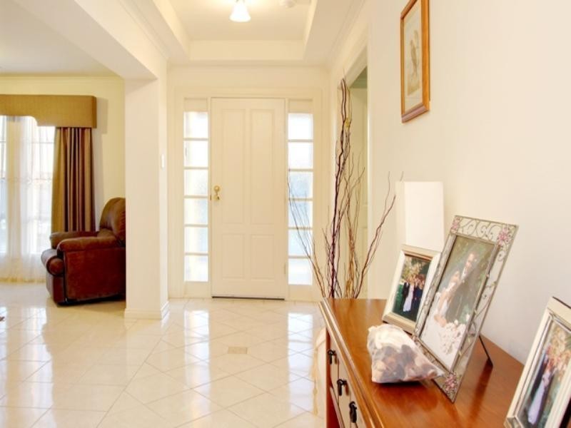 25 Falcon Drive, Hewett SA 5118