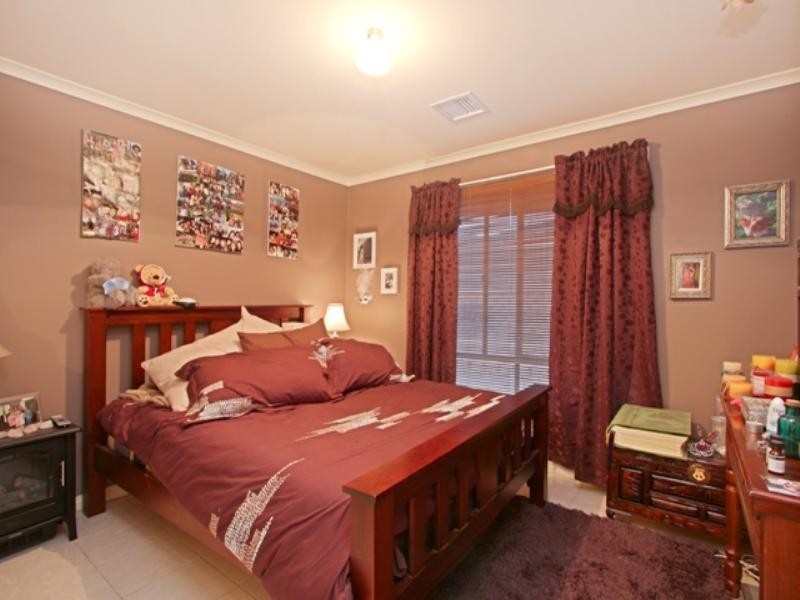 25 Falcon Drive, Hewett SA 5118