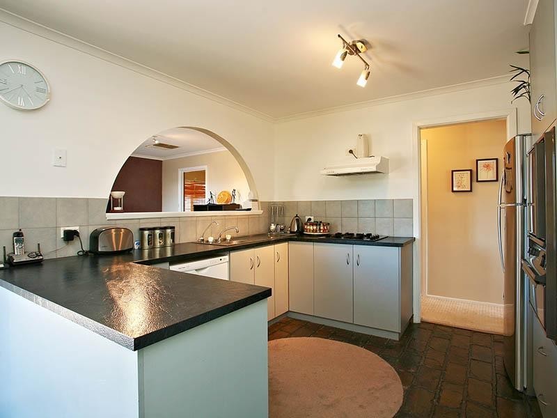 5 Siostrom Court, Willaston SA 5118