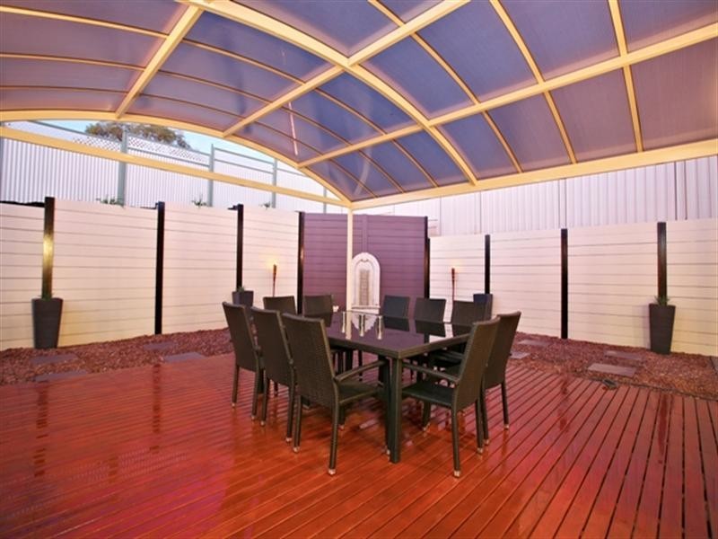 9 Thompson Circuit, Evanston Park SA 5116