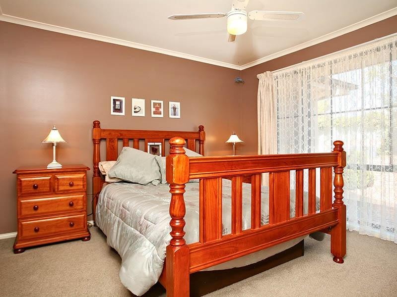 14 Goldfinch Way, Hewett SA 5118