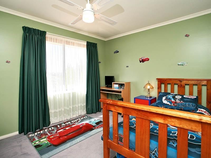 14 Goldfinch Way, Hewett SA 5118