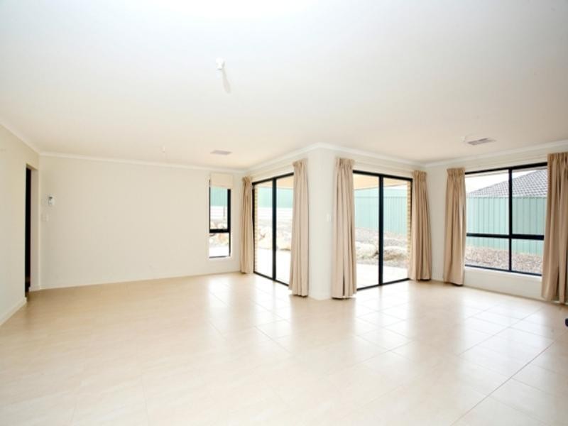 17 Robin Circuit, Hewett SA 5118