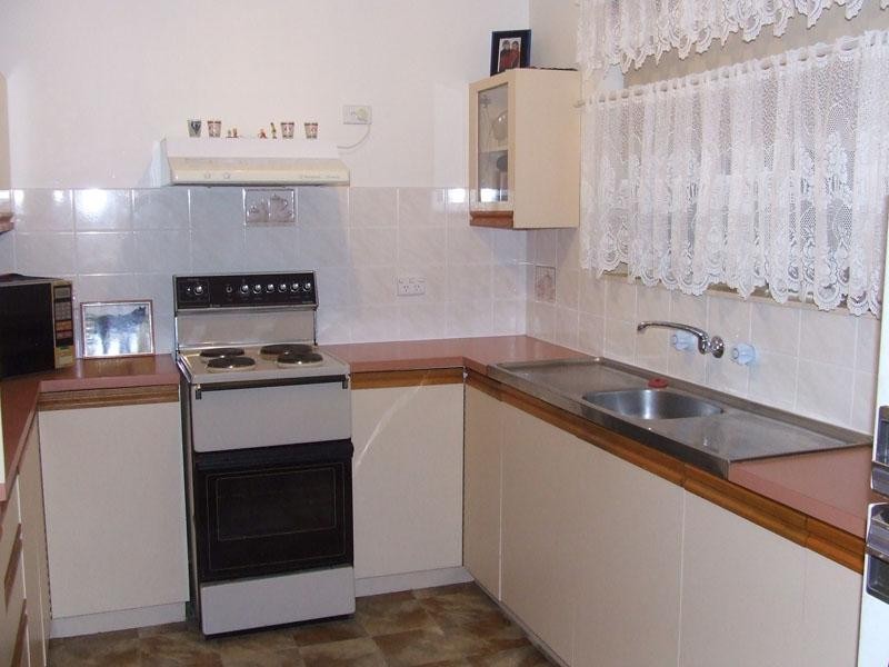 13 Hindmarsh Boulevard, Evanston Gardens SA 5116