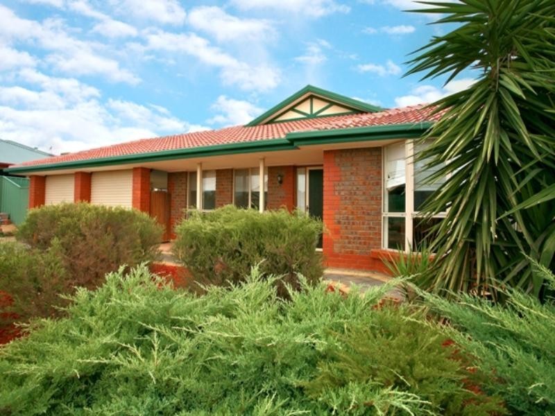 15 Oaklands Circuit, Hewett SA 5118