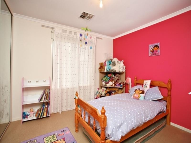 15 Oaklands Circuit, Hewett SA 5118