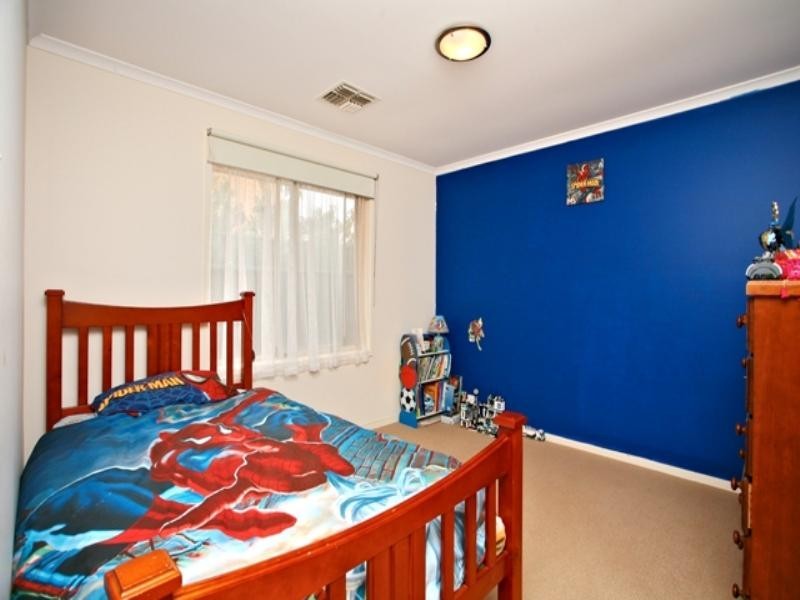 15 Oaklands Circuit, Hewett SA 5118