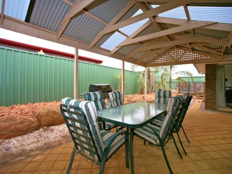 15 Oaklands Circuit, Hewett SA 5118