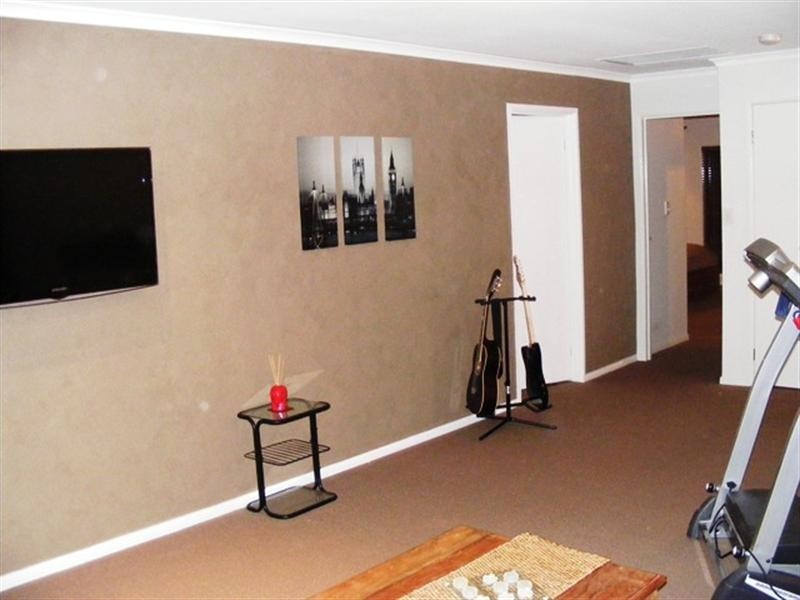 5 The Mews, Mawson Lakes SA 5095