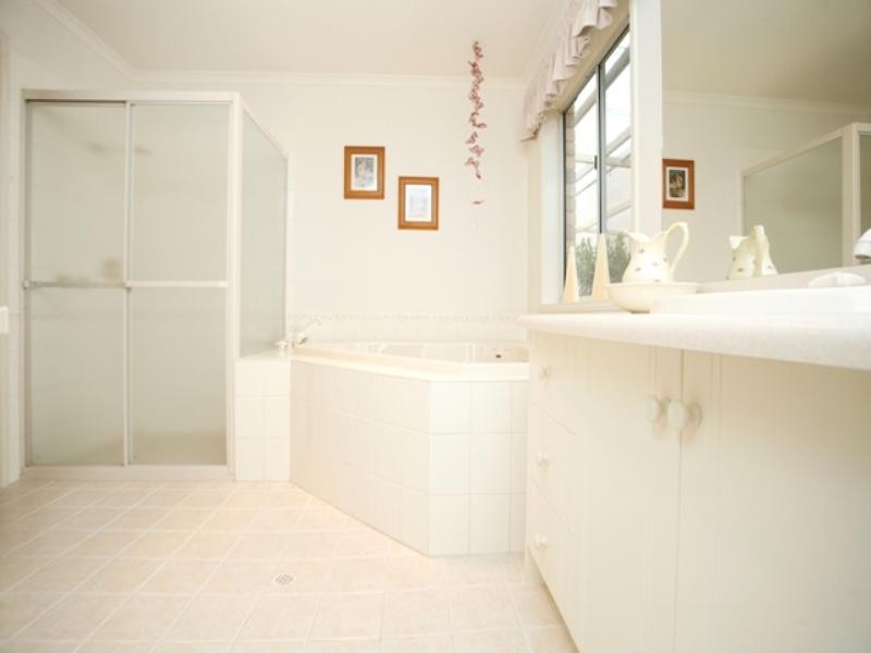 4 Samuel Stephens Court, Lyndoch SA 5351