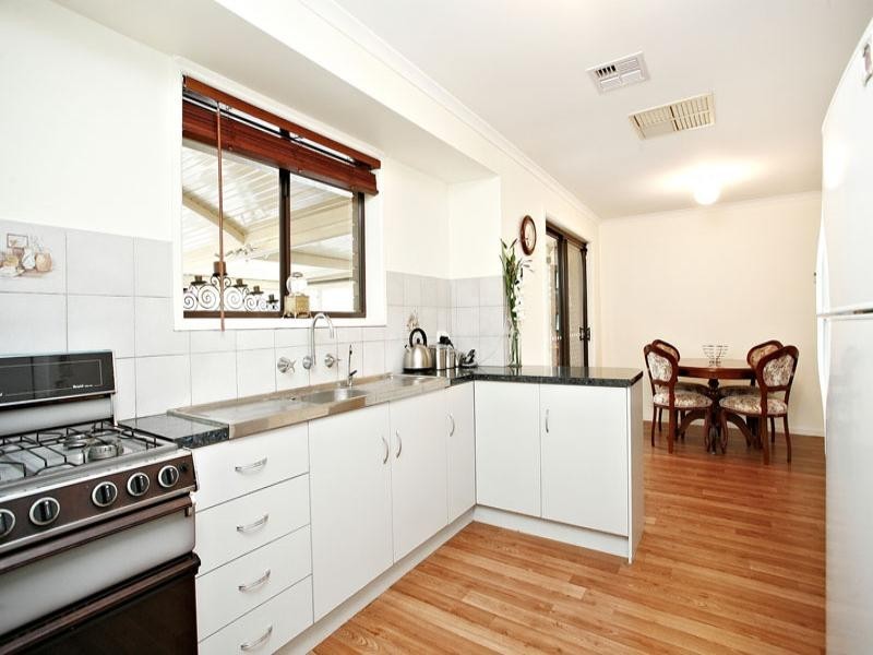 16 St Ives Court, Blakeview SA 5114