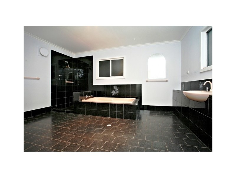 25 Peake Street, Freeling SA 5372