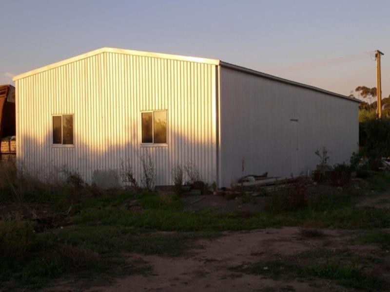 18 Gawler River Road, Lewiston SA 5501