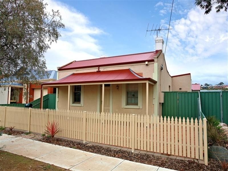 62 Second Street, Gawler South SA 5118