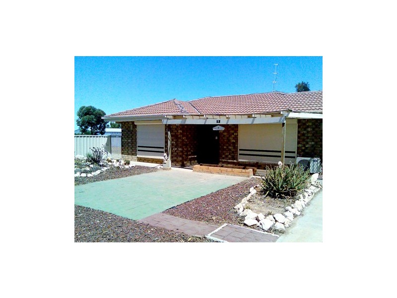 9 Egerton Street, Blanchetown SA 5357