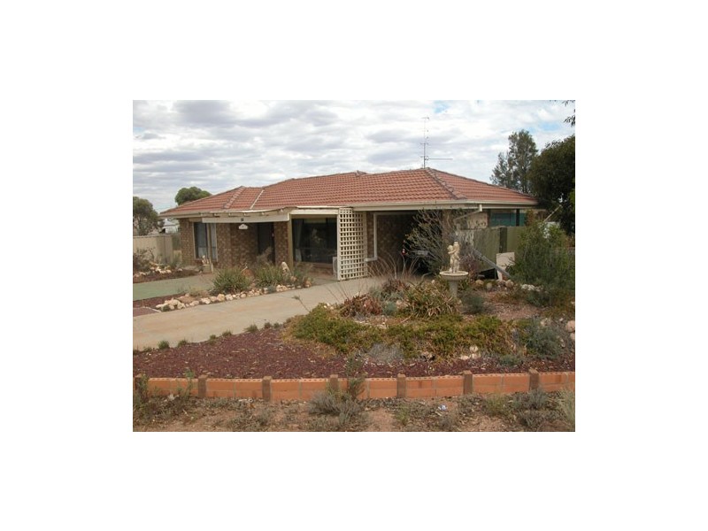 9 Egerton Street, Blanchetown SA 5357