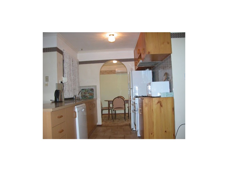 9 Egerton Street, Blanchetown SA 5357