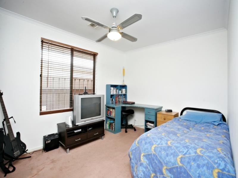 12 Reynolds Drive, Paralowie SA 5108