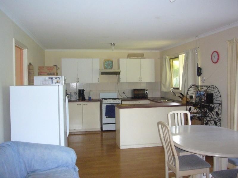 1 Amaroo Court, Smithfield SA 5114