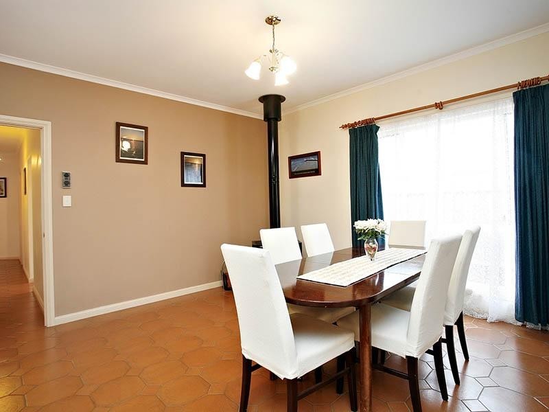 11 Chrichton Court, Greenwith SA 5125