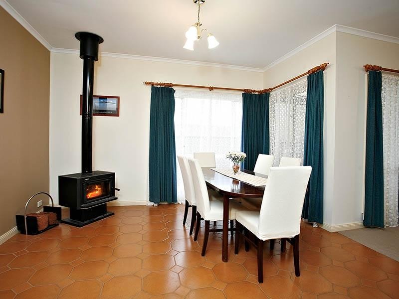 11 Chrichton Court, Greenwith SA 5125