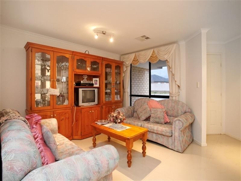 30 Trinity Drive, Evanston Park SA 5116