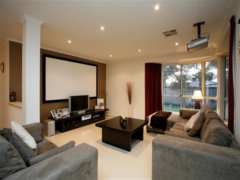 30 Trinity Drive, Evanston Park SA 5116