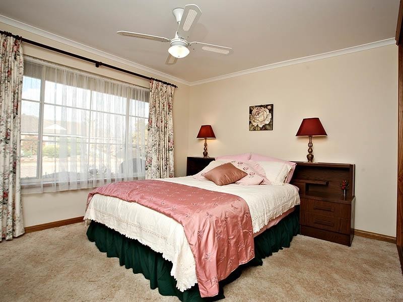 1 Bennett Street, Evanston Gardens SA 5116