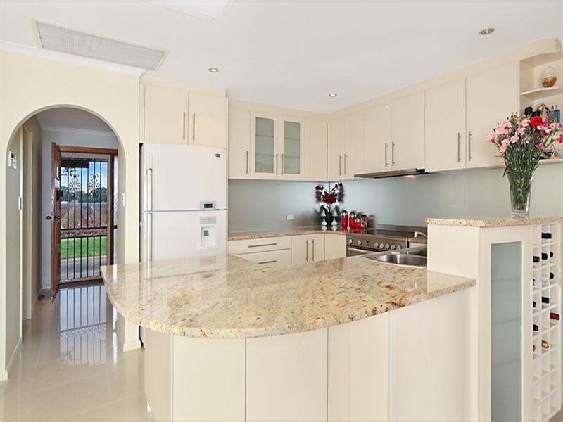 18 Broadacres Drive, Penfield Gardens SA 5121